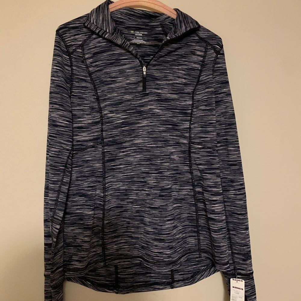 NWT Grey athletic top
